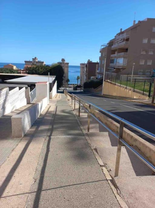 70 Sqm Apartment With Seaview In Arenales Del Sol. Buitenkant foto